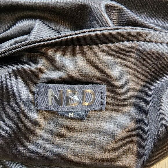 NBD Halter Open Back Cowl Neck Midi Dress size M - Picture 8 of 8